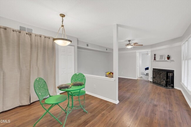 Building Photo - 2811 Edridge Ct