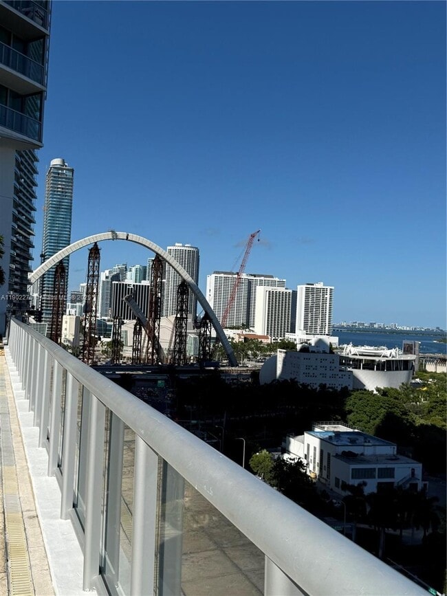 Building Photo - 888 Biscayne Blvd