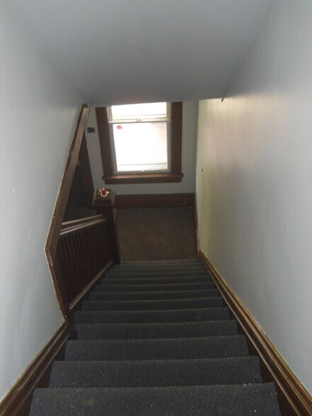 Building Photo - 26 E York St