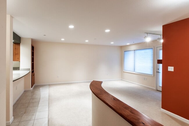 Building Photo - 1200 I St