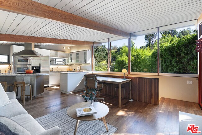 Building Photo - 10410 Quito Ln