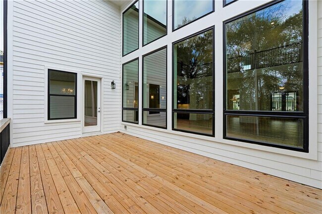 Building Photo - 7370 Cornflower Ct
