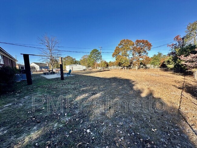 Building Photo - 3308 Oakdale Rd