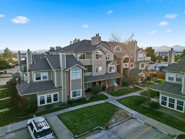 Building Photo - 4760 S Wadsworth Blvd