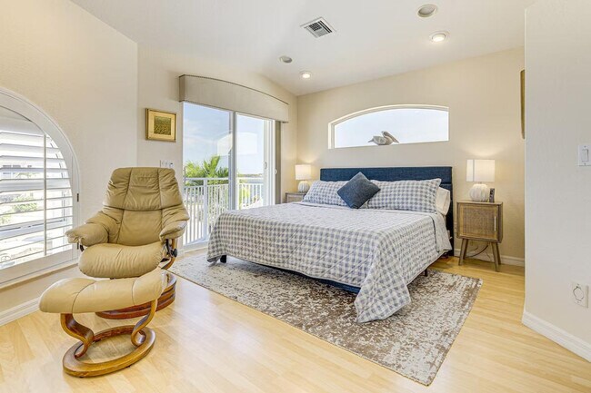 Building Photo - 1333 Nettles Blvd