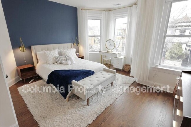 Building Photo - 11 Q St NE