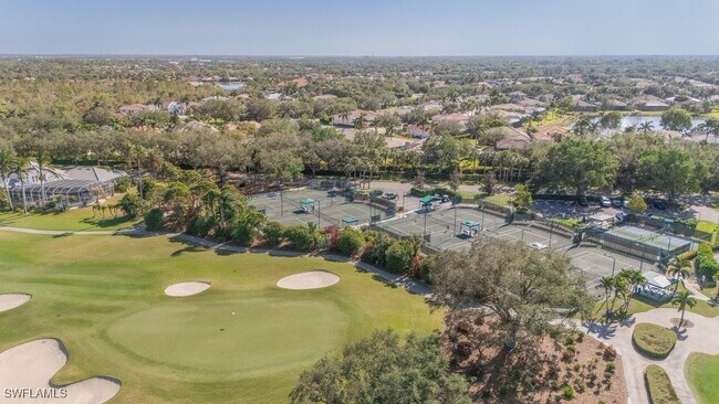 Building Photo - 8251 Grand Palm Dr