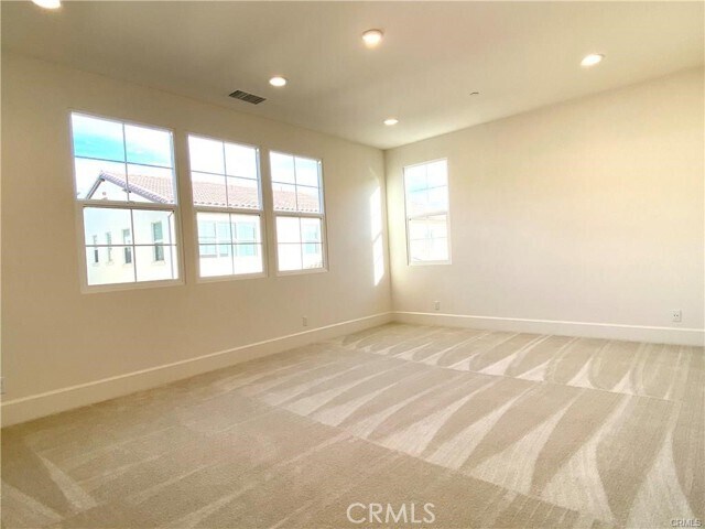 Building Photo - 222 Parkwood