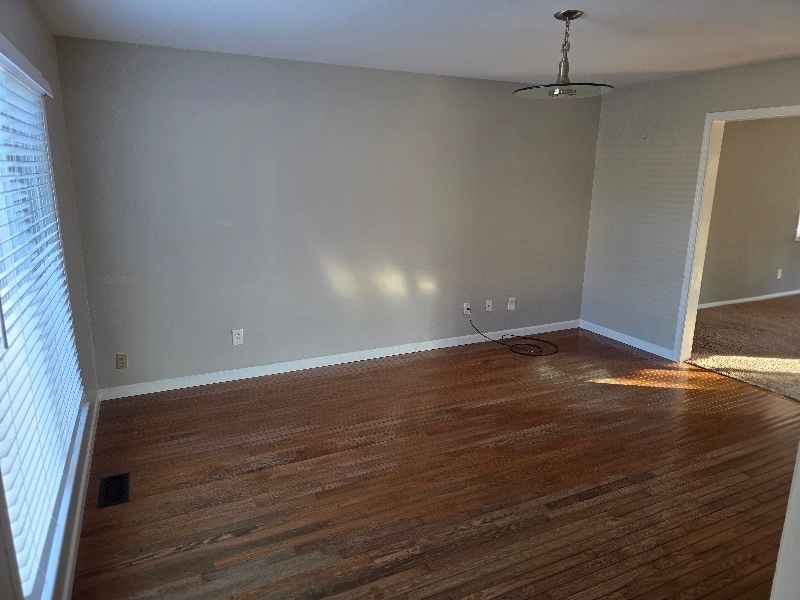 Building Photo - 31659 Perth St