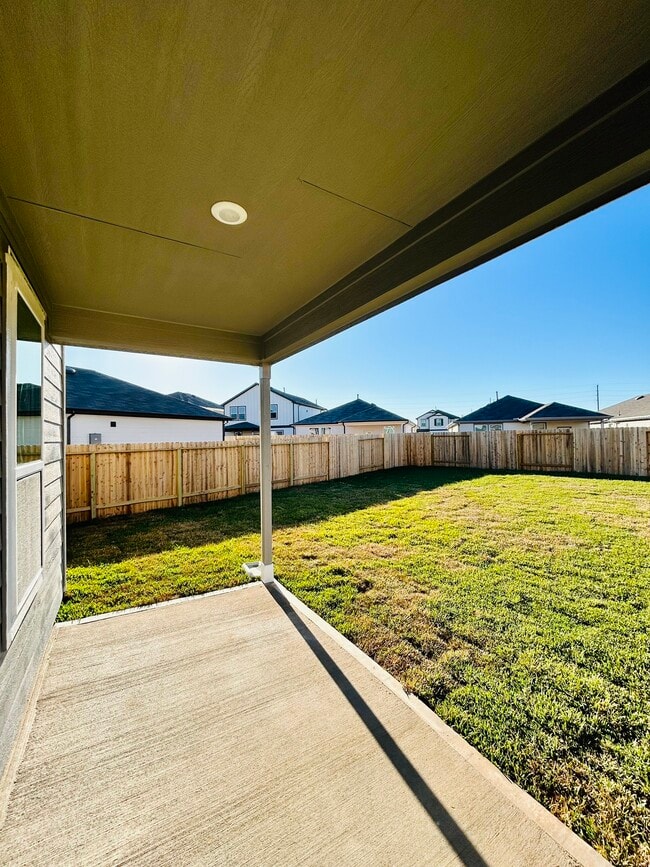 Building Photo - 17919 Stone Picker Ct