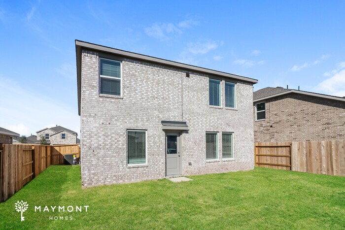 Building Photo - 3072 Fantasy Ter Dr