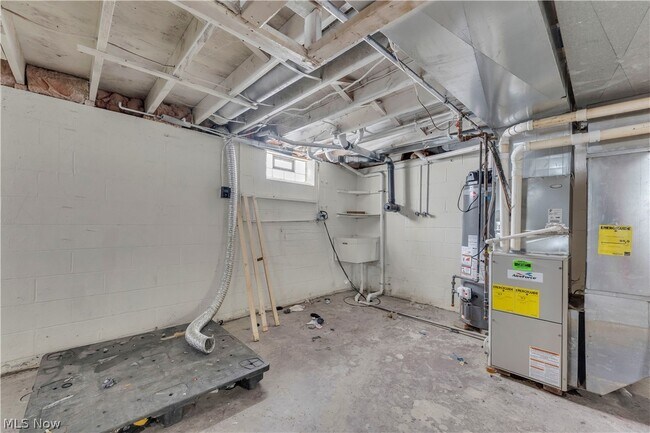 Building Photo - 5498 Broad Blvd