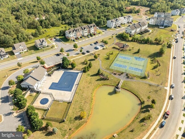 Building Photo - 201 Hillsdale Pl