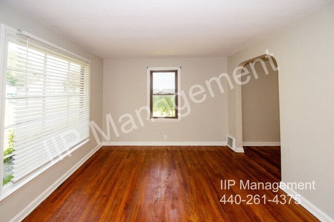 Building Photo - 5179 Homewood Ave