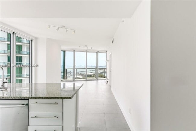 Building Photo - 888 Biscayne Blvd
