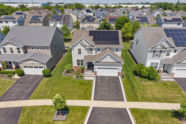 Building Photo - 2531 Basin Trail Ln