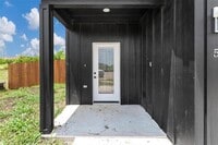 Building Photo - 588 Highview Ct