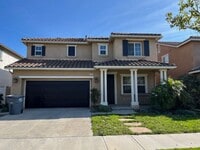 Building Photo - 4BD/2.5BATH FAMILY HOME-$4100 PER MO.