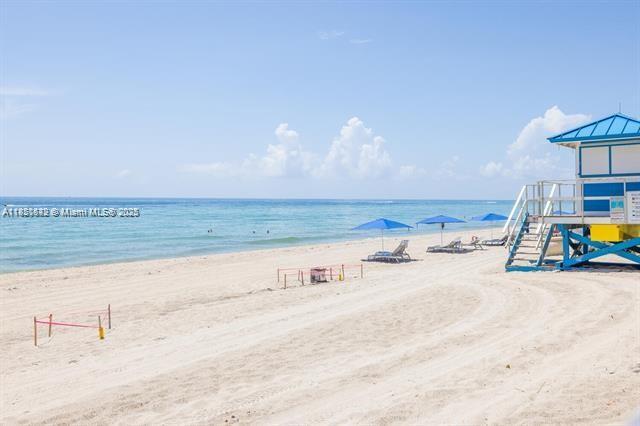 Building Photo - 3001 S Ocean Dr