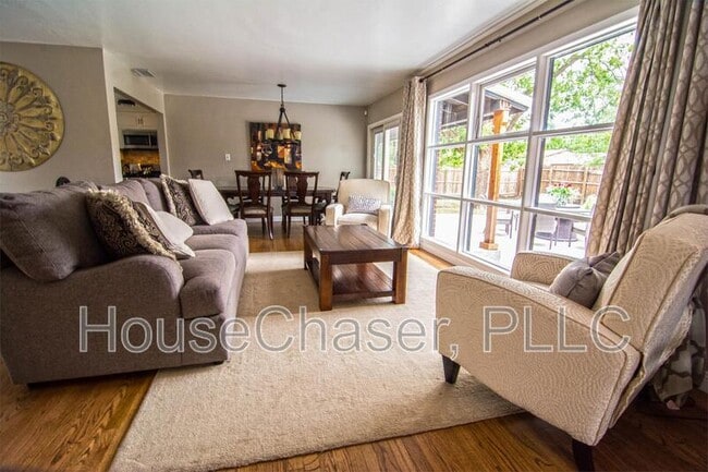 Building Photo - 3110 40th St