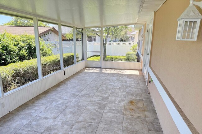 Building Photo - 7 Hawaiian Blvd