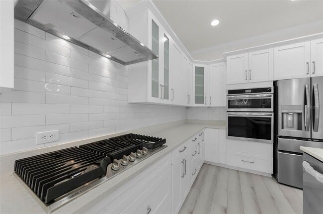 Building Photo - 3033 Stonegate Falls Dr