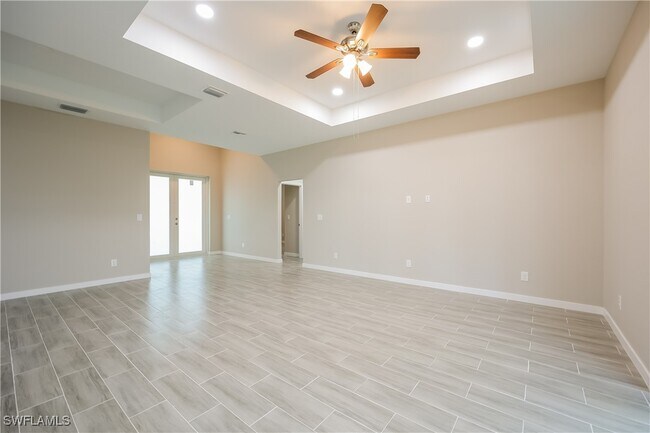 Building Photo - 3204 66th St W