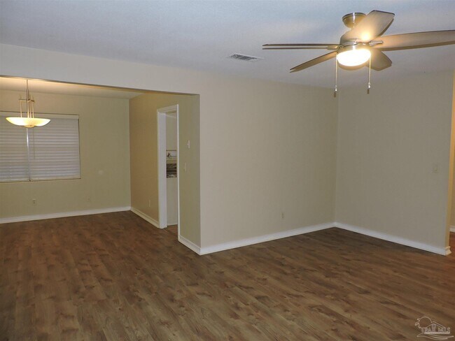 Building Photo - 5485 Willard Norris Rd