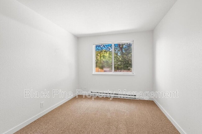 Building Photo - 4872 W Bethel St
