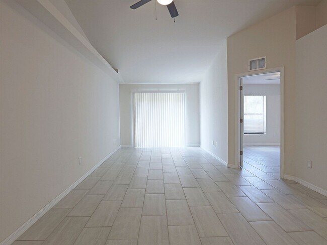 Building Photo - Cape Coral 828