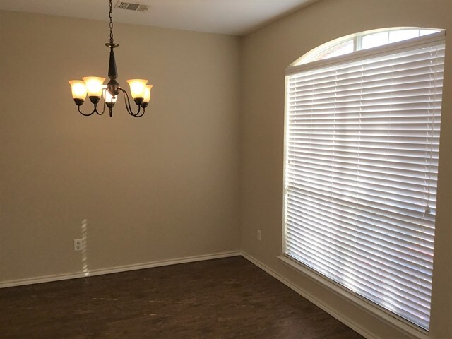 Building Photo - 7902 Shoshoni Drive