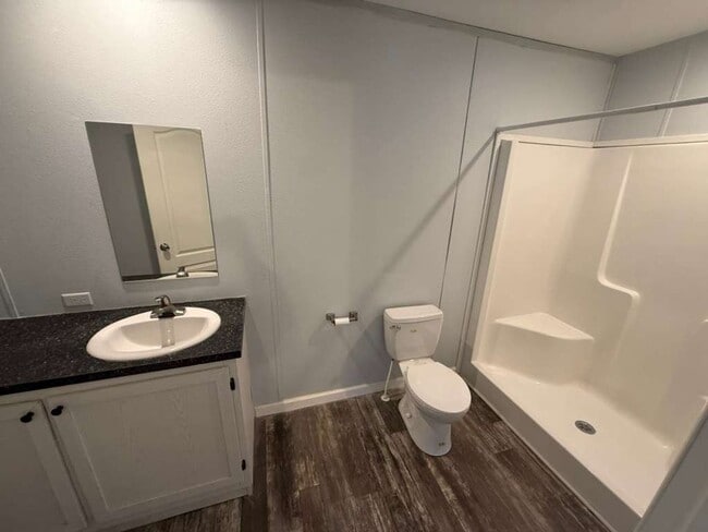 Building Photo - BEAUTIFUL +55 HOA COMMUNITY- AVAILABLE FOR IMMEDIATE MOVE IN!!