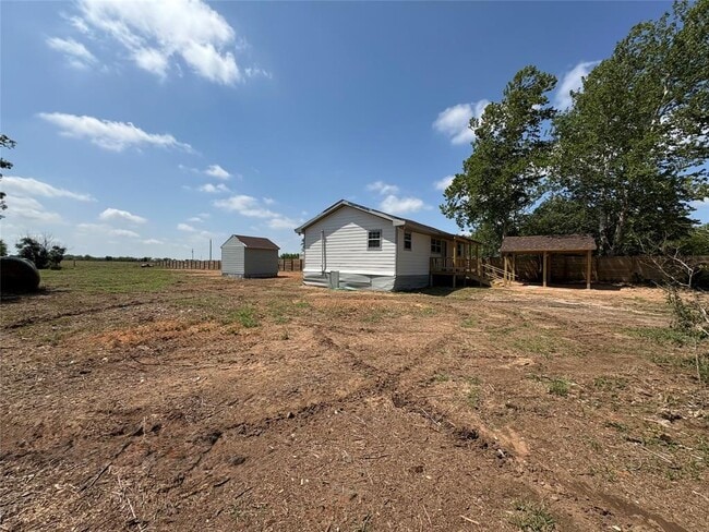 Building Photo - 127 Clearview Dr