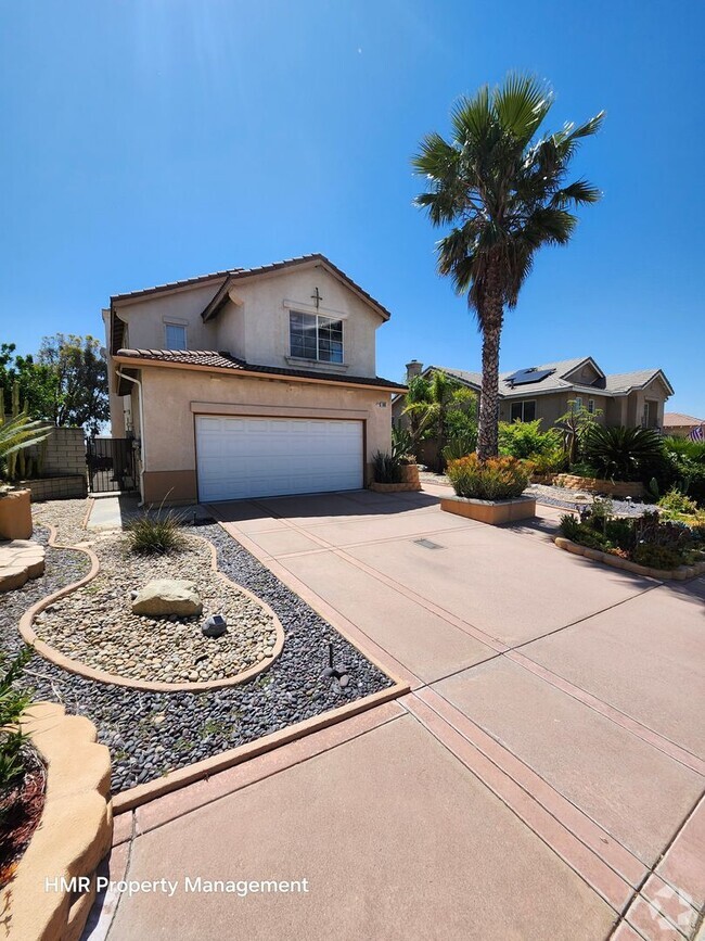 Building Photo - Beautiful two-story in Hunter's Ridge