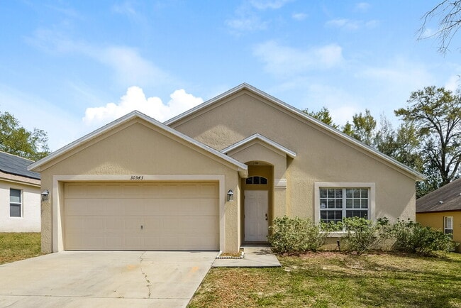 Building Photo - 30543 Pga Dr