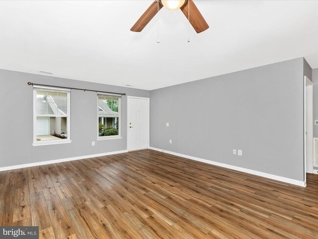 Building Photo - 1111 Jousting Way