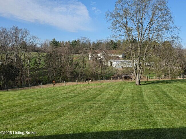 Building Photo - 2728 Taylorsville Rd