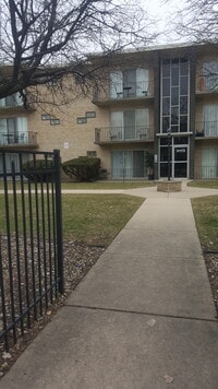 Building Photo - 3113 Bernice Rd