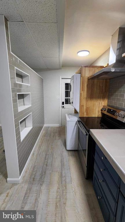 Building Photo - 7255 Moss Ln