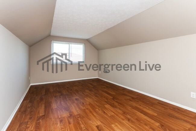 Building Photo - 5992 Rena Pl