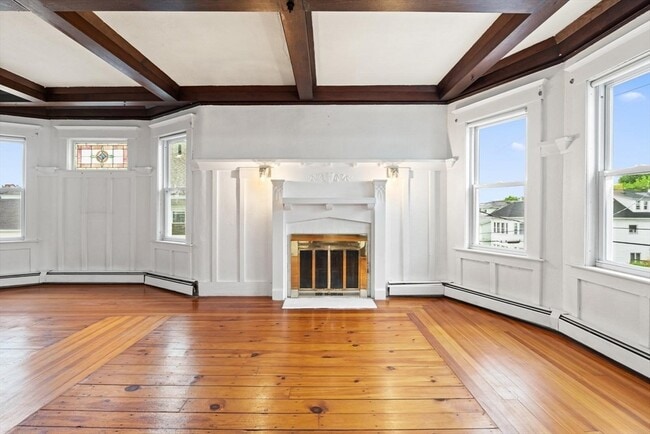 Building Photo - 69 Nesmith