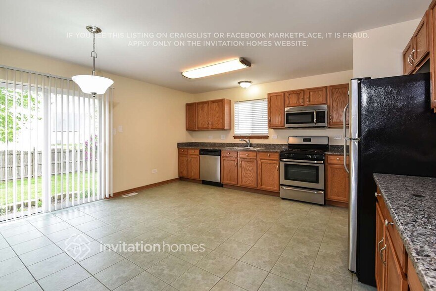 Building Photo - 5907 Alpine Way