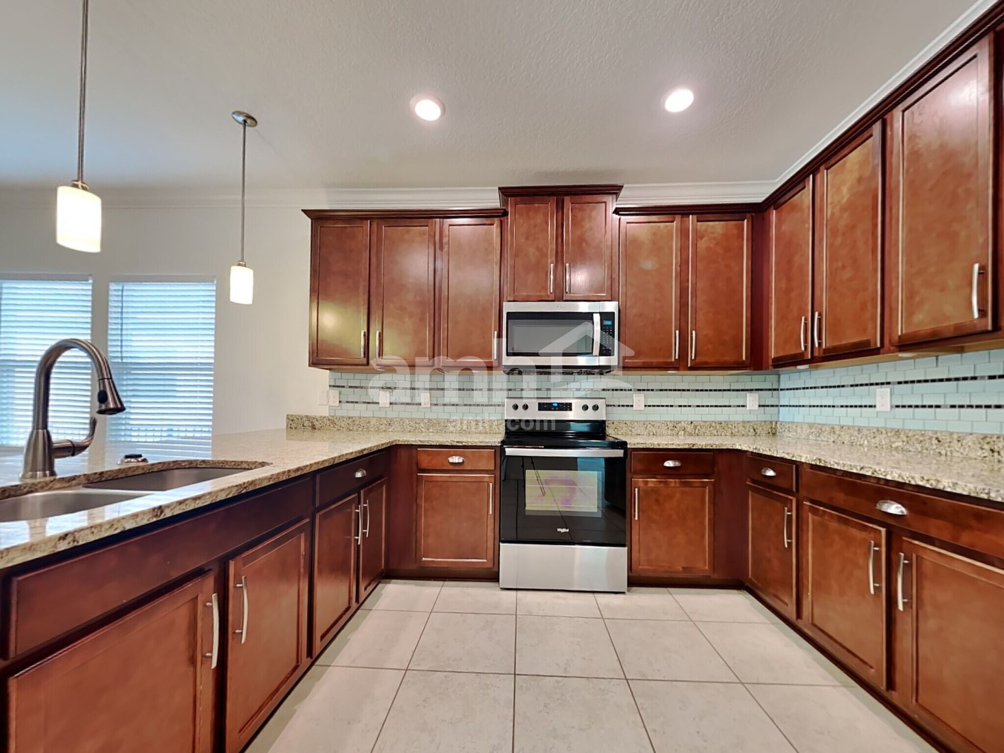 Building Photo - 16176 Magnolia Grove Way