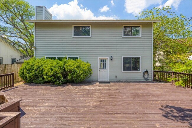Building Photo - 7501 Gaines Mill Ln