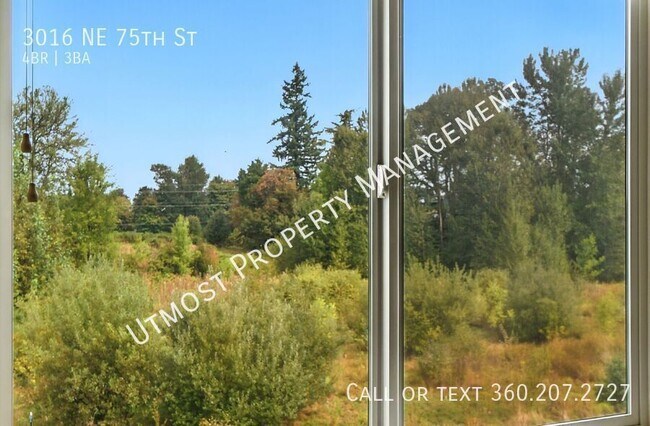 Building Photo - 3016 NE 75th St