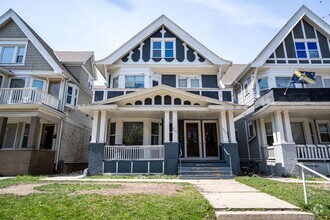 Building Photo - 2939 N Maryland Ave