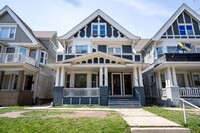 Building Photo - 2939 N Maryland Ave