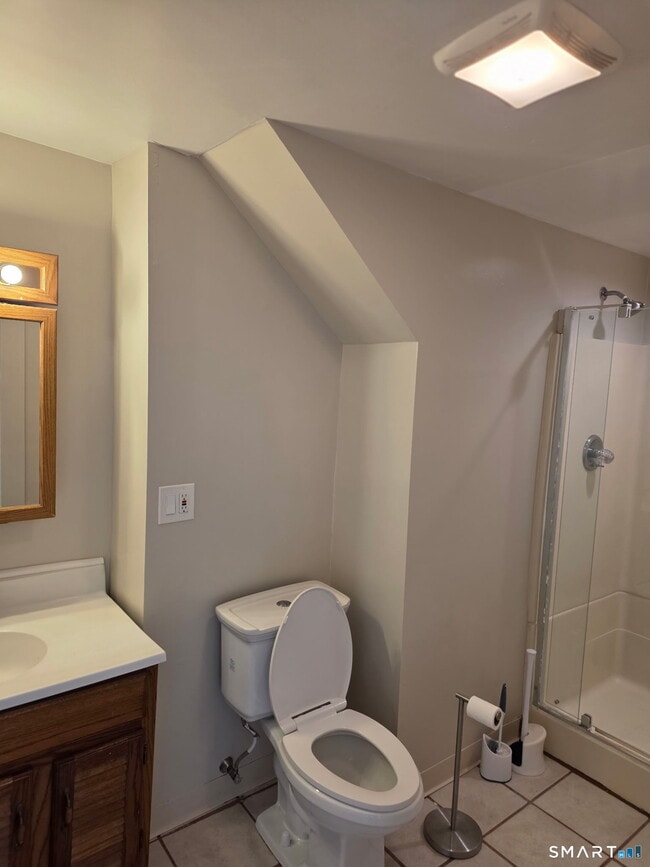 Building Photo - 22 Calvin Ave