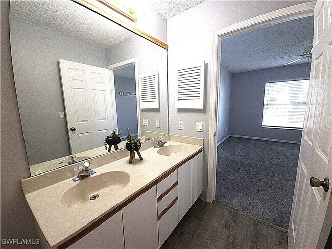 Building Photo - 161 Wading Bird Cir