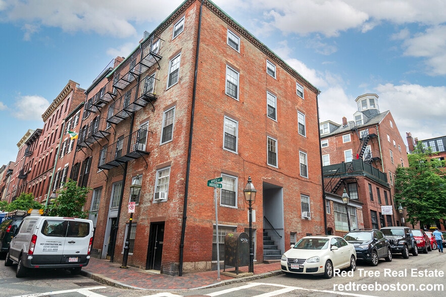 Building Photo - 90 Myrtle St